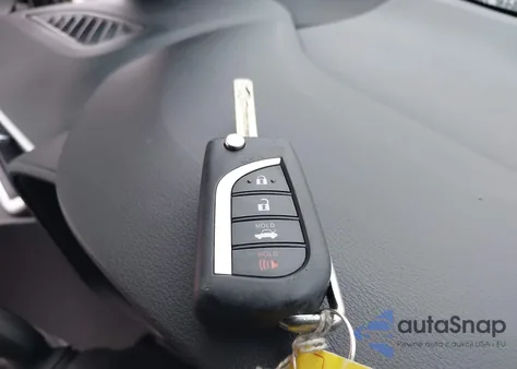 2021 Toyota Corolla Se Nightshade Edition z USA, uszkodzony, nr VIN 5YFS4MCEXMP074565